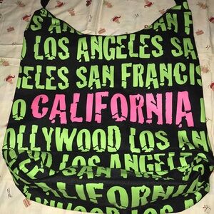 4/$10🌻🌻Black,green & pink shoulder bag purse
